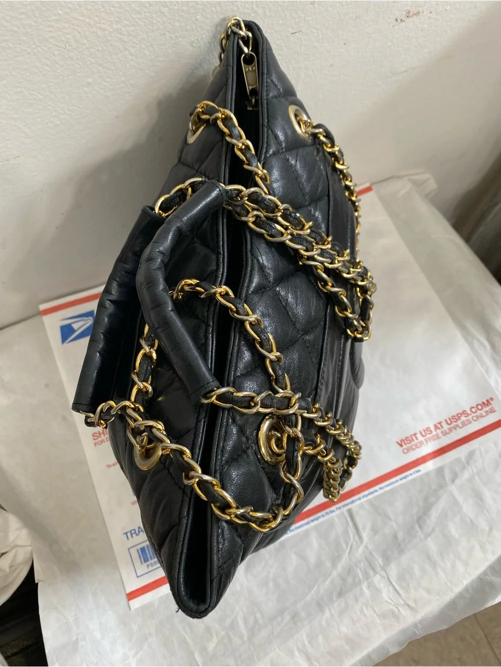 Chanel Vintage CC Quited Lambskin Leather Tote shoulder bag